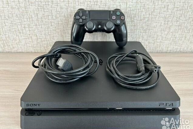 Sony PlayStation 4 slim с играми