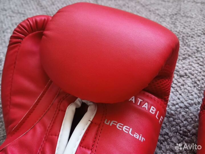 Боксерские перчатки 8 OZ