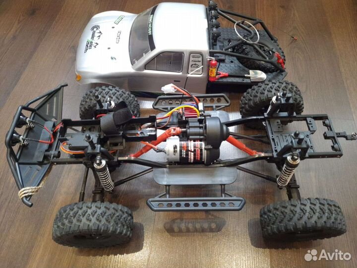 Радиоуправляемая машина remo hobby