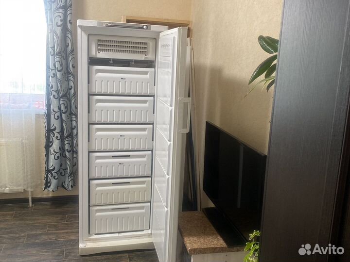 Морозильная камера indesit