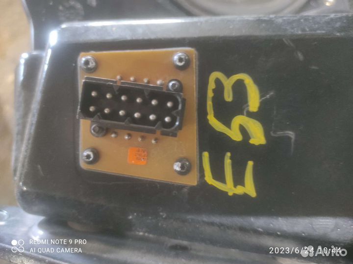 Сабвуфер бмв Х5 Е53