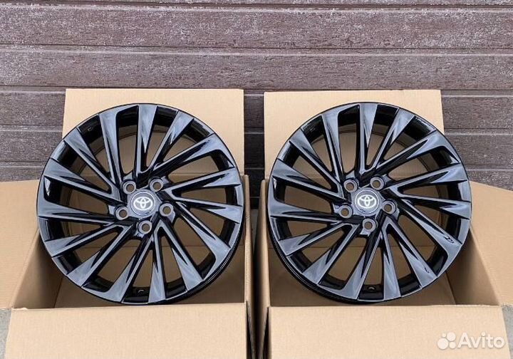 Диски R18 5x114.3 Toyota Camry, Rav4 Lexus RX, NX