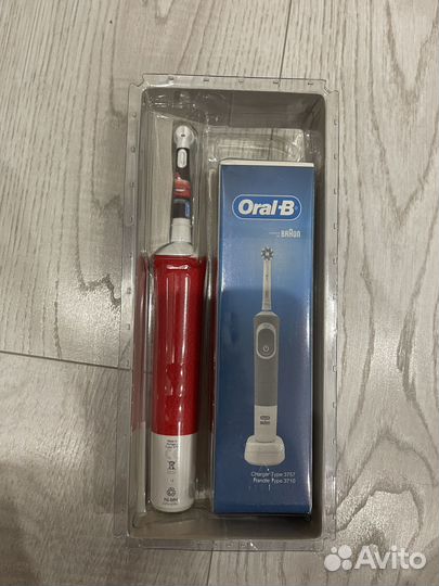 Зубная щетка oral b детская новая