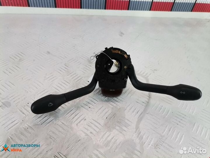 Переключатель подрулевой (стрекоза) Volkswagen 3