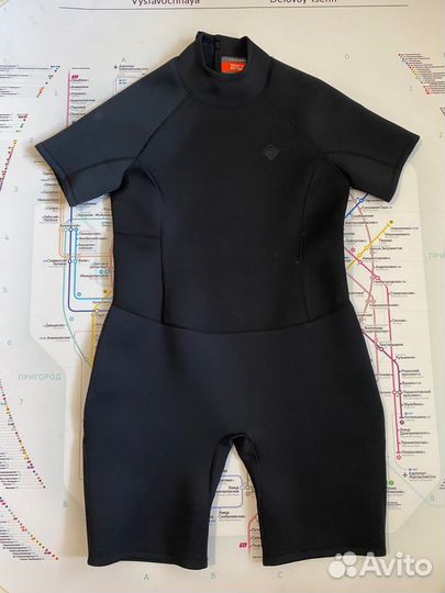 Гидрокостюм Primark новый