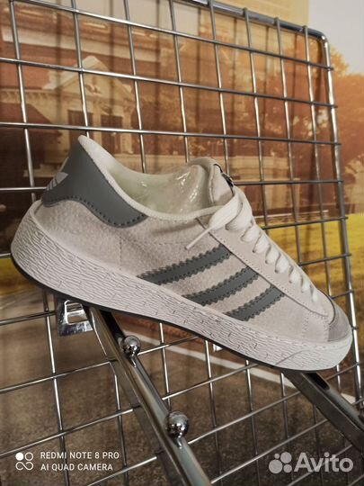 Кроссовки женские натуральная кожа 39