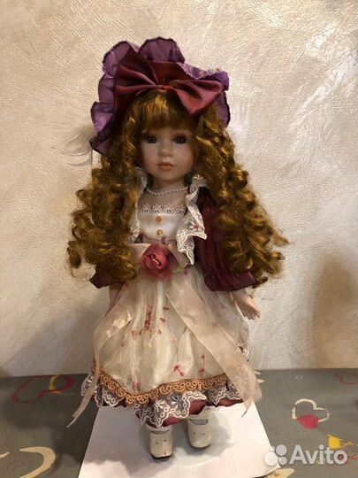 Кукла фарфоровая коллекционная большая