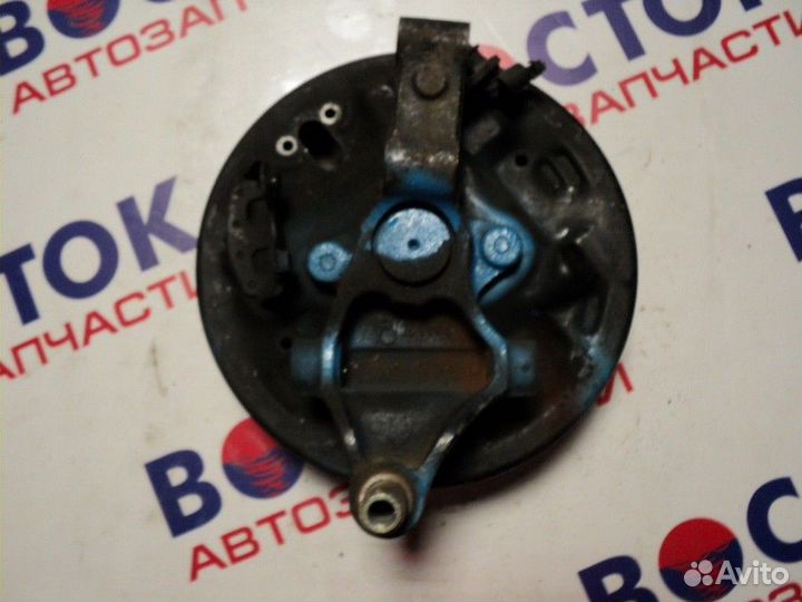 Ступица Зад Право mazda capella GV8W F8