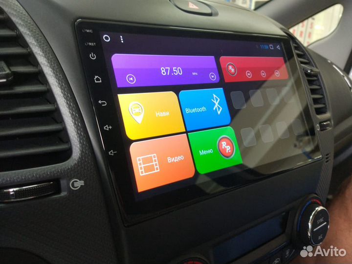 Штатная магнитола для Kia Cerato 3 на Android