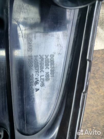 Фонарь задний левый Dodge Caravan 4 оригинал