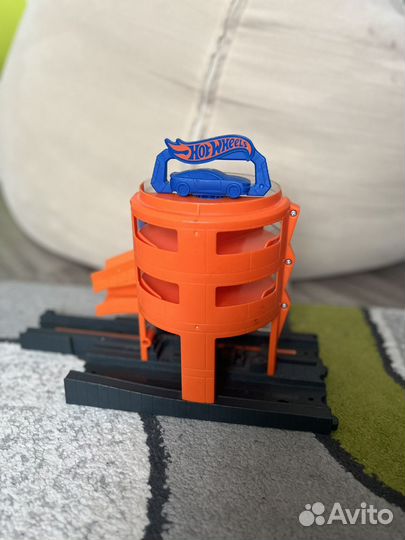 Hot wheels набор