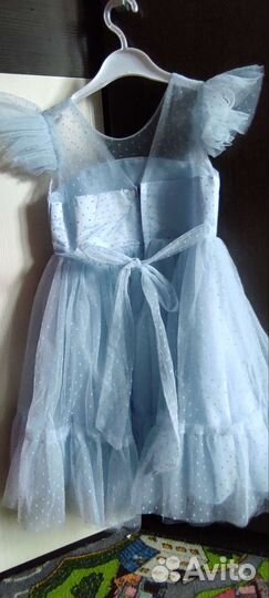 Платье праздничное для девочки