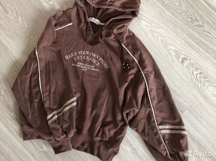 Одежда женская