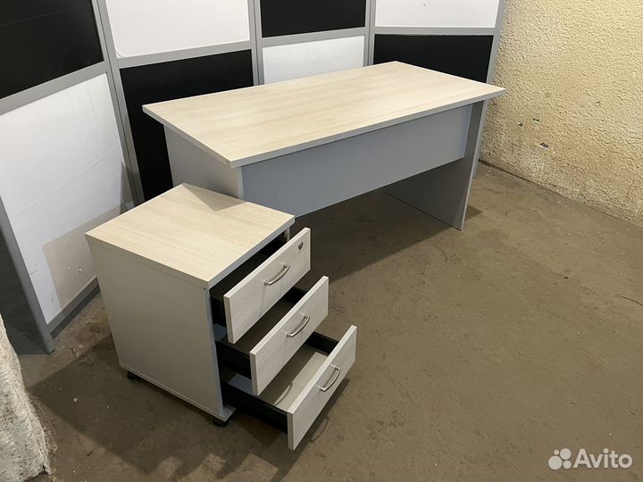 Комплект для офиса стол 140х70х75+тумба