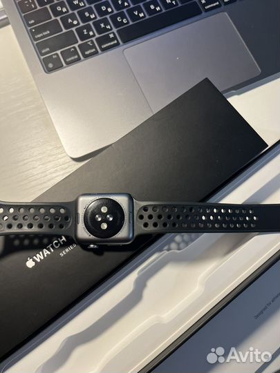 Apple watch 3 nike