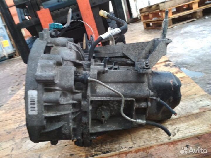 МКПП renault logan 1.6 8 кл