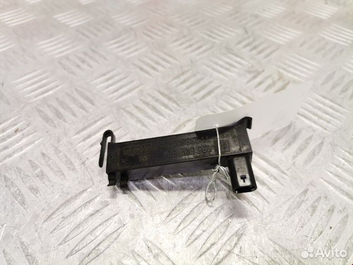 Усилитель антенны для Chevrolet Malibu 9 13580788