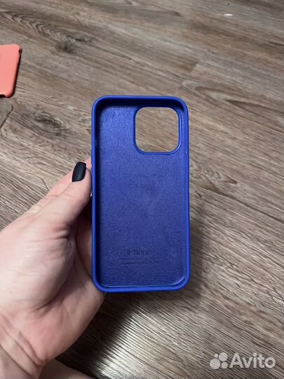 Чехол на iPhone 13 про