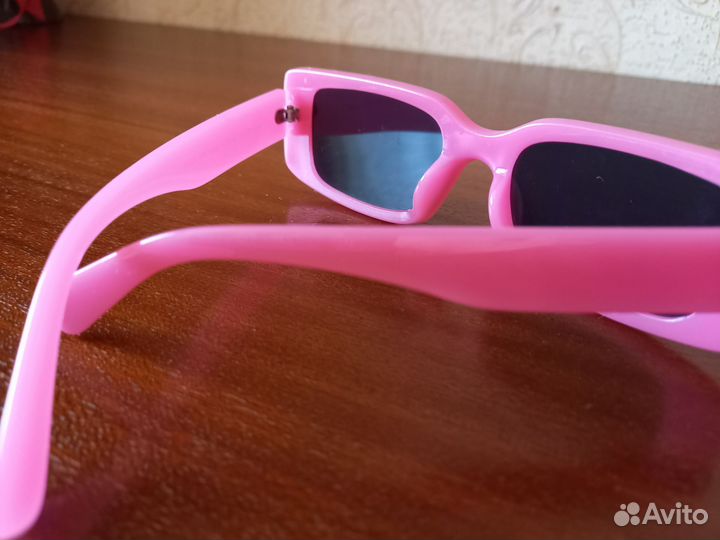 Солнцезащитные очки