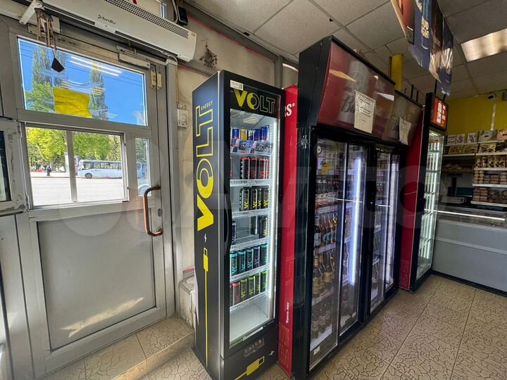 Топ помещение на трафике, Проспект Октября