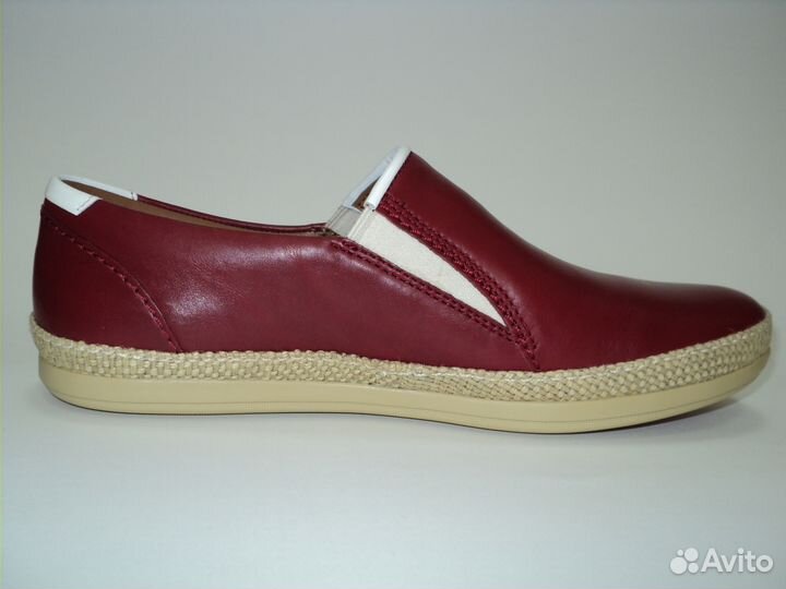 Продаю полуботинки Clarks модель Mask Step