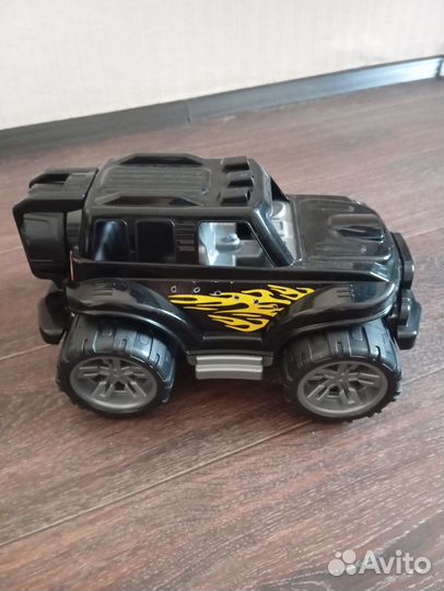 Внедорожник