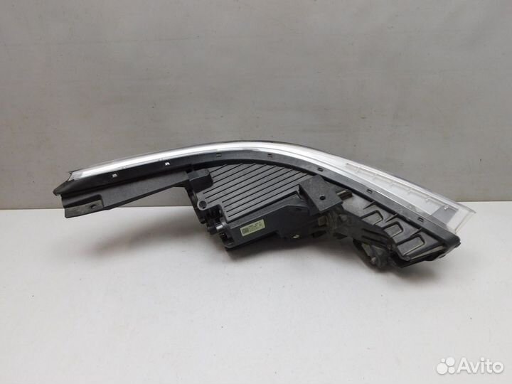 Фара левая Hyundai Solaris