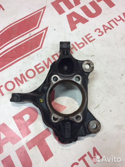 Кулак поворотный передний Mazda 3 BM 2014