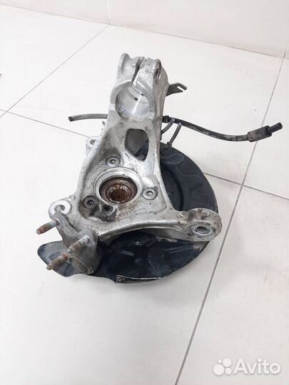 Кулак поворотный передний правый Skoda Karoq 2017