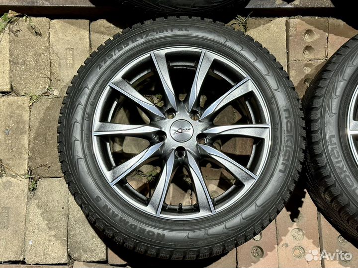 Nokian nordman 5 225/55 R17 5*114,3 цо67,1
