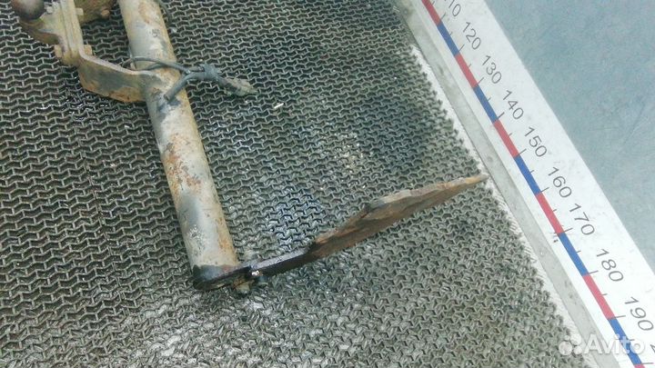 Фаркоп на Mitsubishi L200 K4T