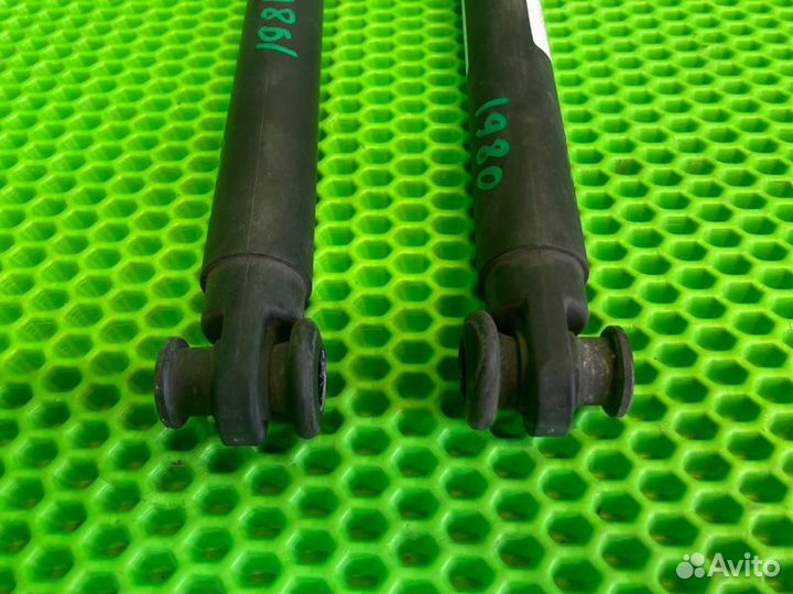 Амортизатор двери багажника Bmw X5 E70 N57D30A