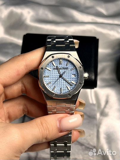 Часы женские Audemars Piguet Royal Oak