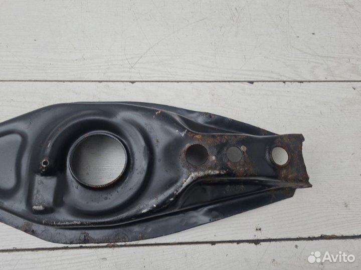 Рычаг задний левый Mercedes Slk R172 OM651 2012