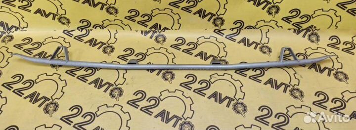 Усилитель бампера задний Toyota Ist NCP61 1NZ-FE