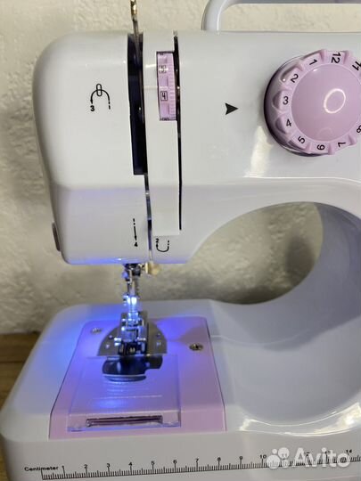 Швейная машинка KaringBee -505