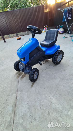 Синий трактор