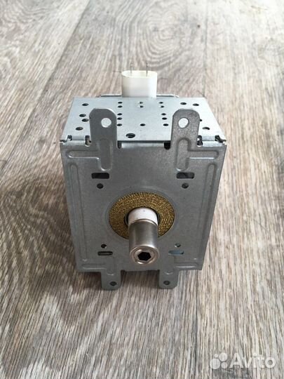 Магнитрон свч новый