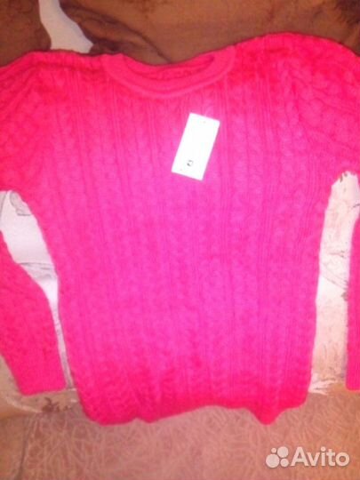 Вязаный пуловер