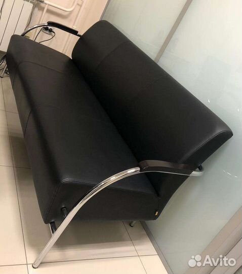 Продам импортную офисную мебель