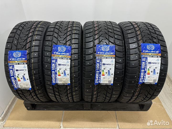 Tri Ace Snow White II Stud 245/45 R19 и 275/40 R19 102H