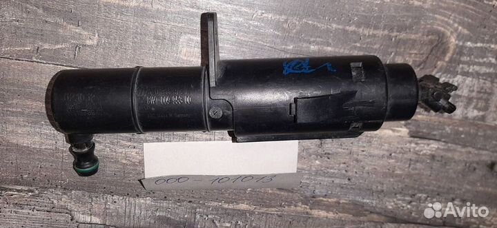 Форсунка омывателя фар VAG