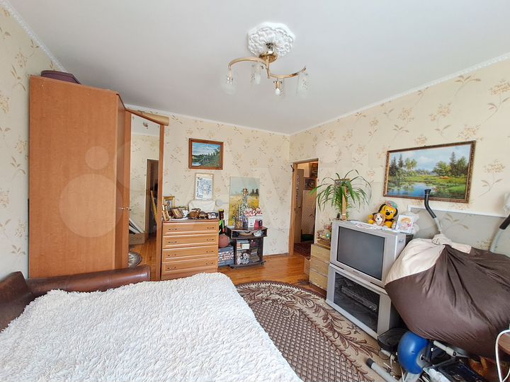 3-к. квартира, 74,2 м², 1/10 эт.