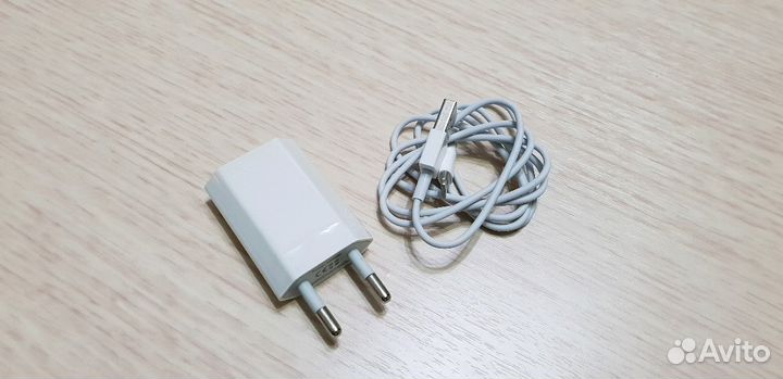 Зарядное устройство для айфона неоригинальное