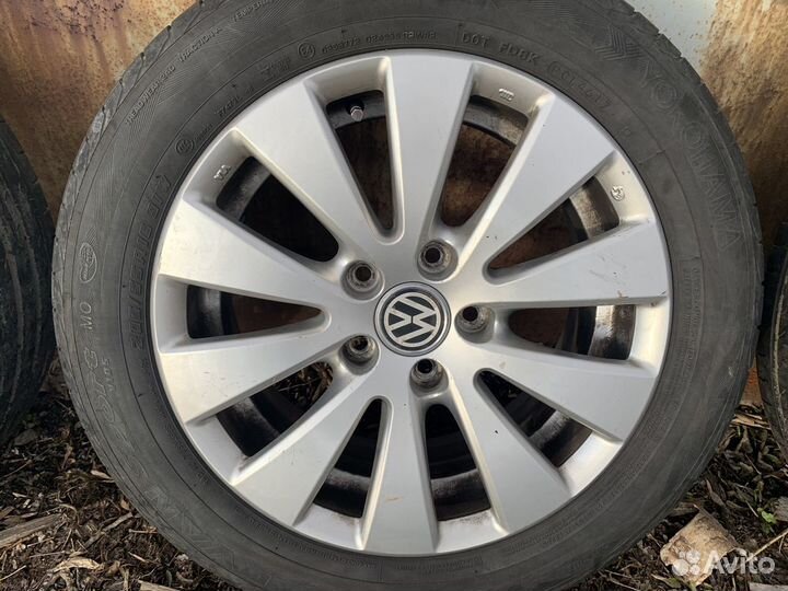 Yokohama Advan Sport V105 205/55 R16 W