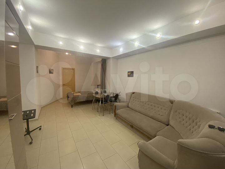 1-к. квартира, 37 м², 1/3 эт.