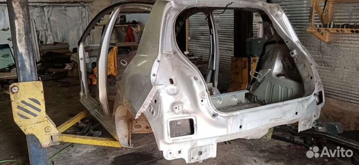 Кузов по частям Рено клио 3