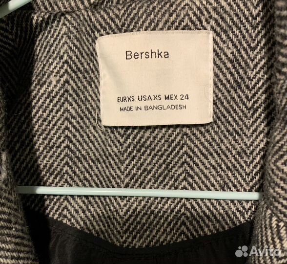 Пальто женское bershka