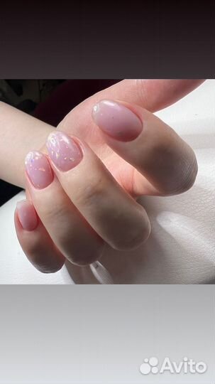 Маникюр и педикюр