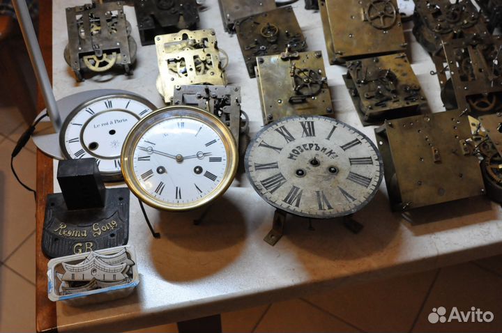 Разные механизмы для каминных и настенных часов 2